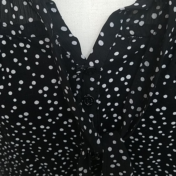 Top - Picture 3 of 11